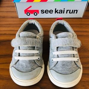 See Kai Run Tanner Sneakers, Sz 6